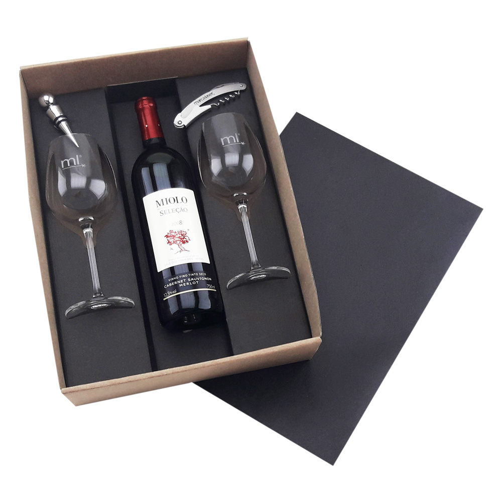 KIT COM 2 TAÇAS DE VINHO E ACESSÓRIOS