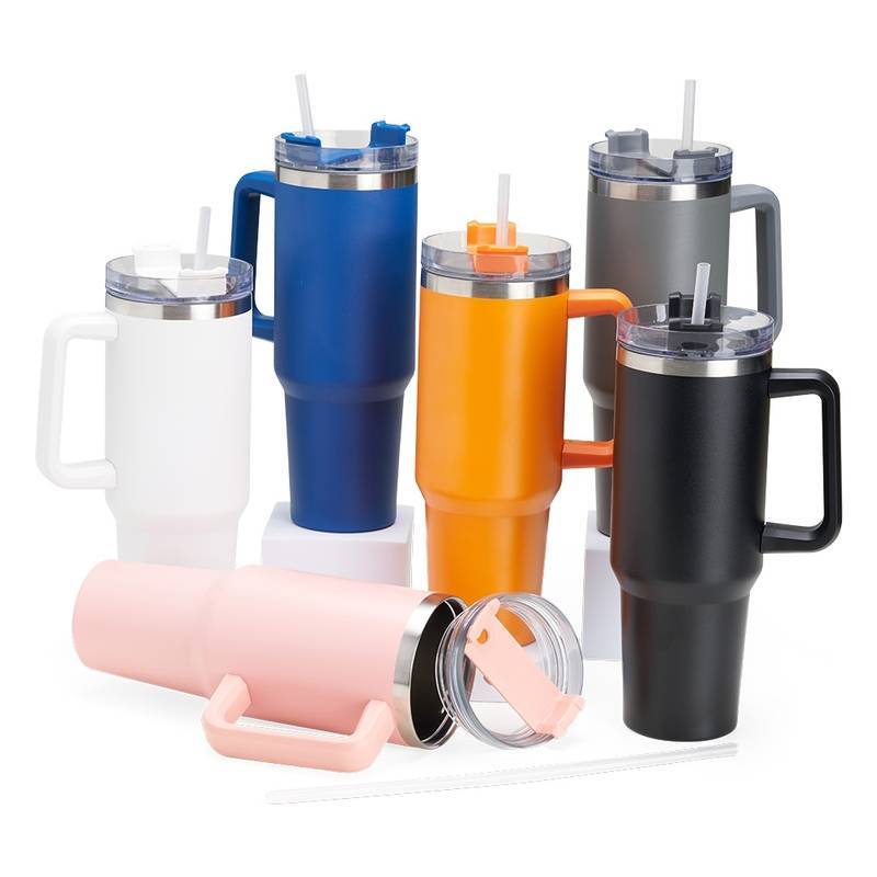 Caneca Térmica com canudo 1,2L